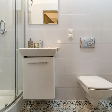 Stella 2-bedroom In The Old Town