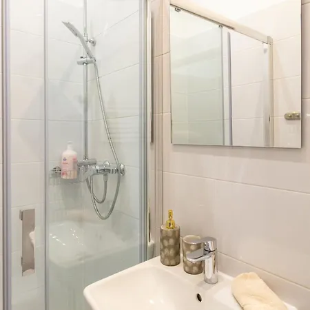 Stella 2-bedroom In The Old Town Kraków