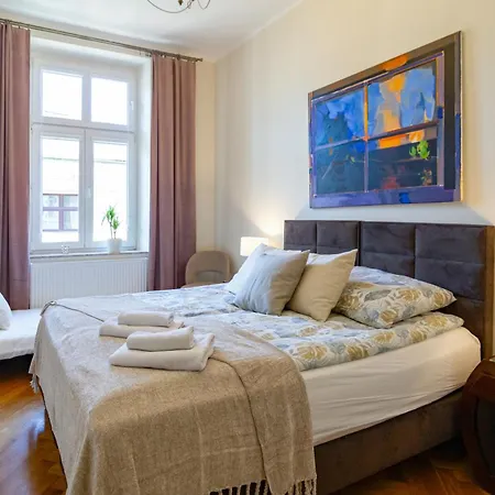 Stella 2-bedroom In The Old Town *