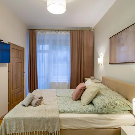 Stella 2-bedroom In The Old Town *